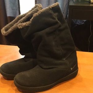 Nike Mid-season boots